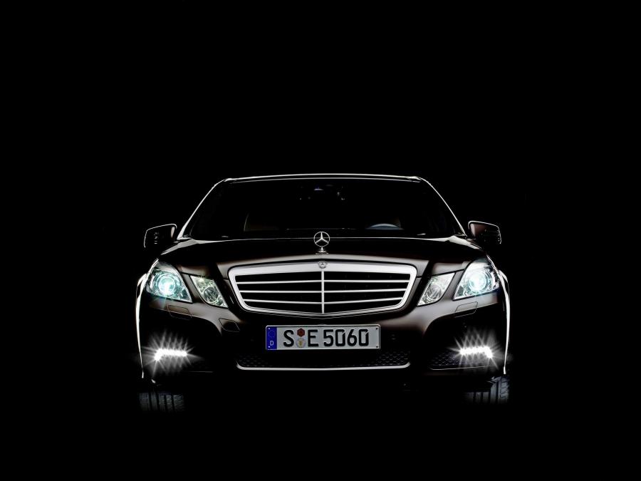  Mercedes-Benz E-Class 2010 года  (фото 85 из 128)